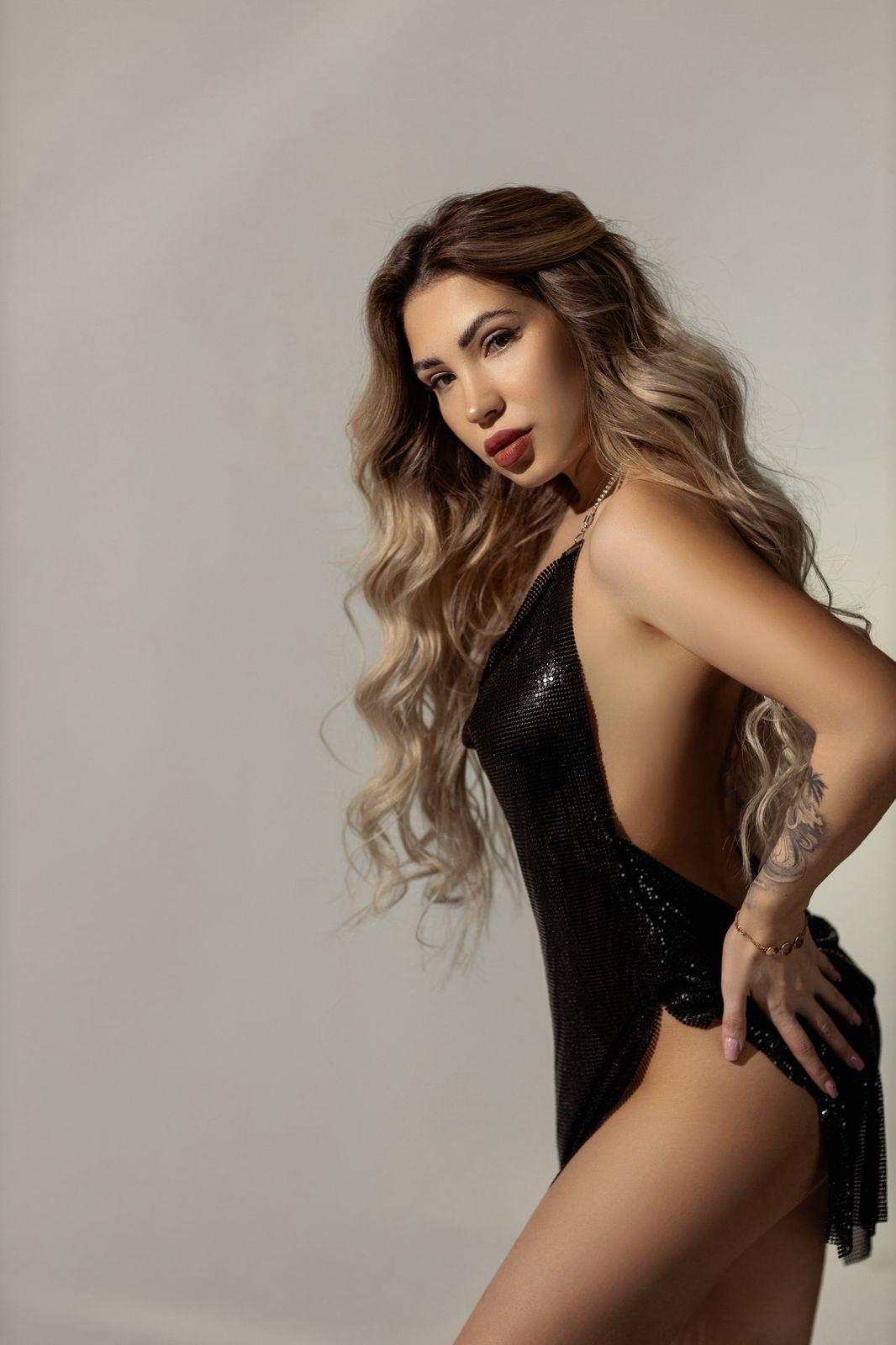 Meher Khan - Kolkata escort